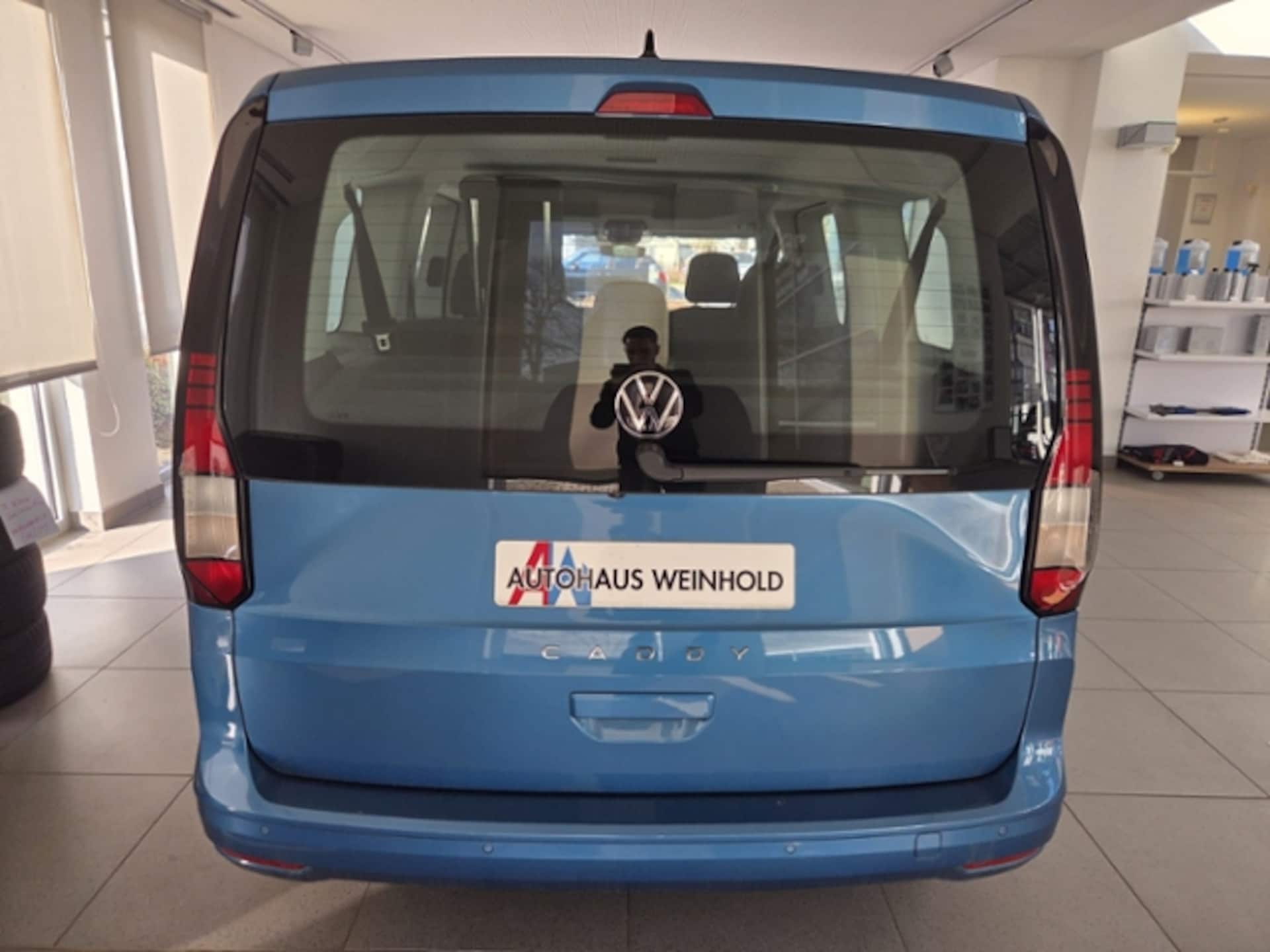 Volkswagen Caddy Maxi Basis-Modell