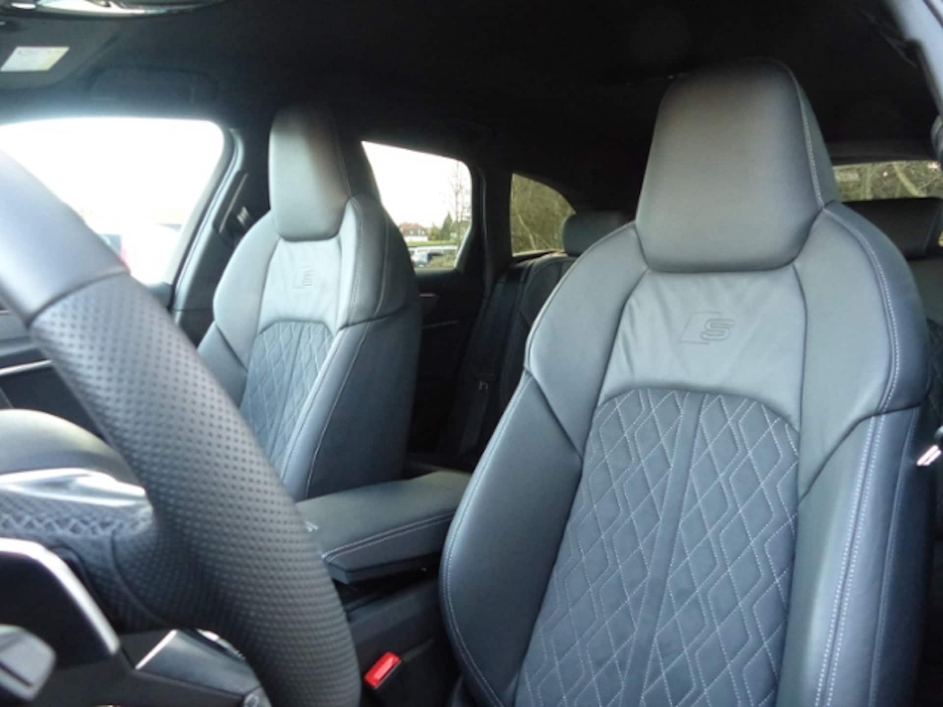 Audi S6 Avant
