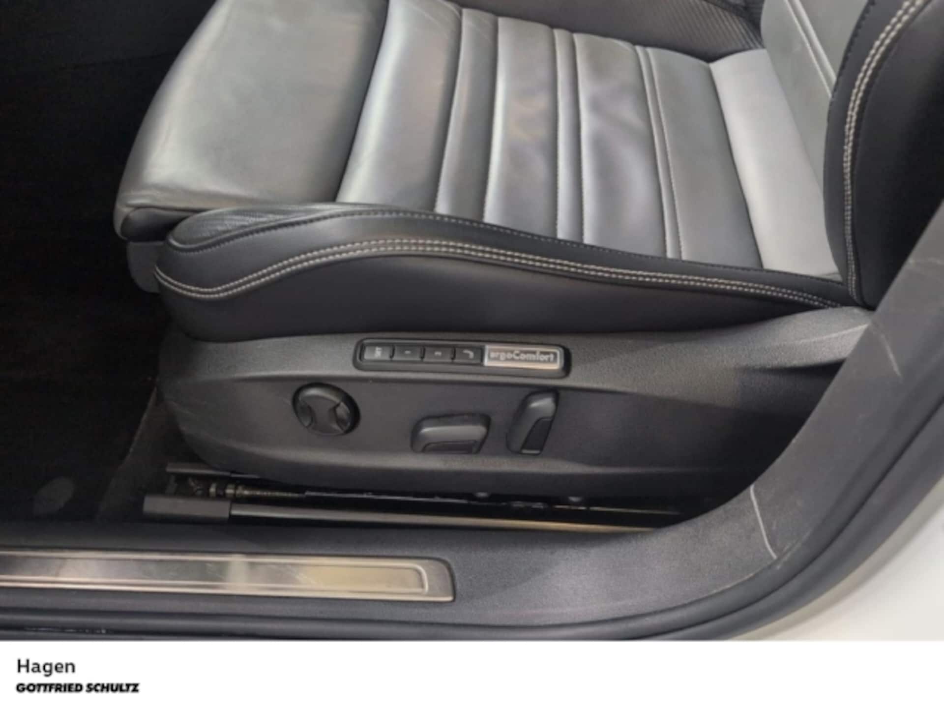 Volkswagen Passat Variant Elegance