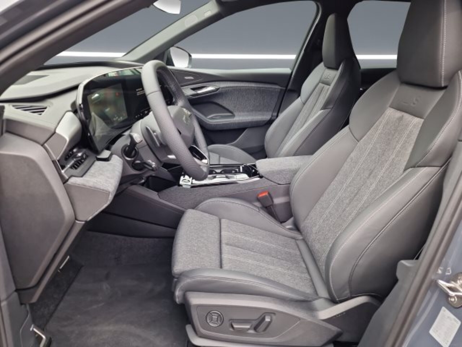 Audi Q6 SUV e-tron