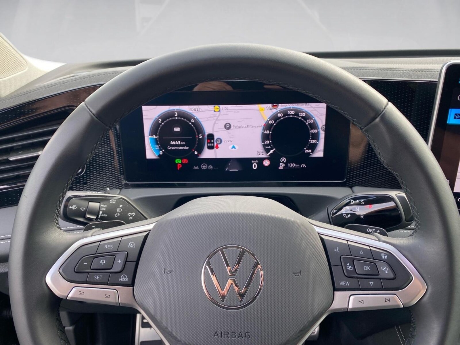 Volkswagen Tiguan – Bild 16
