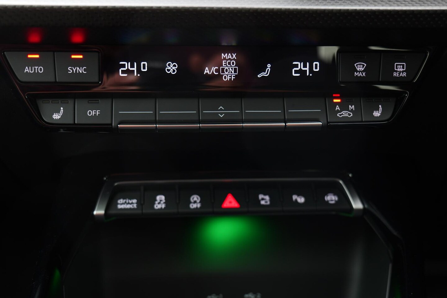 Image about Audi RS 3 Sportback TFSI quattro S tronic