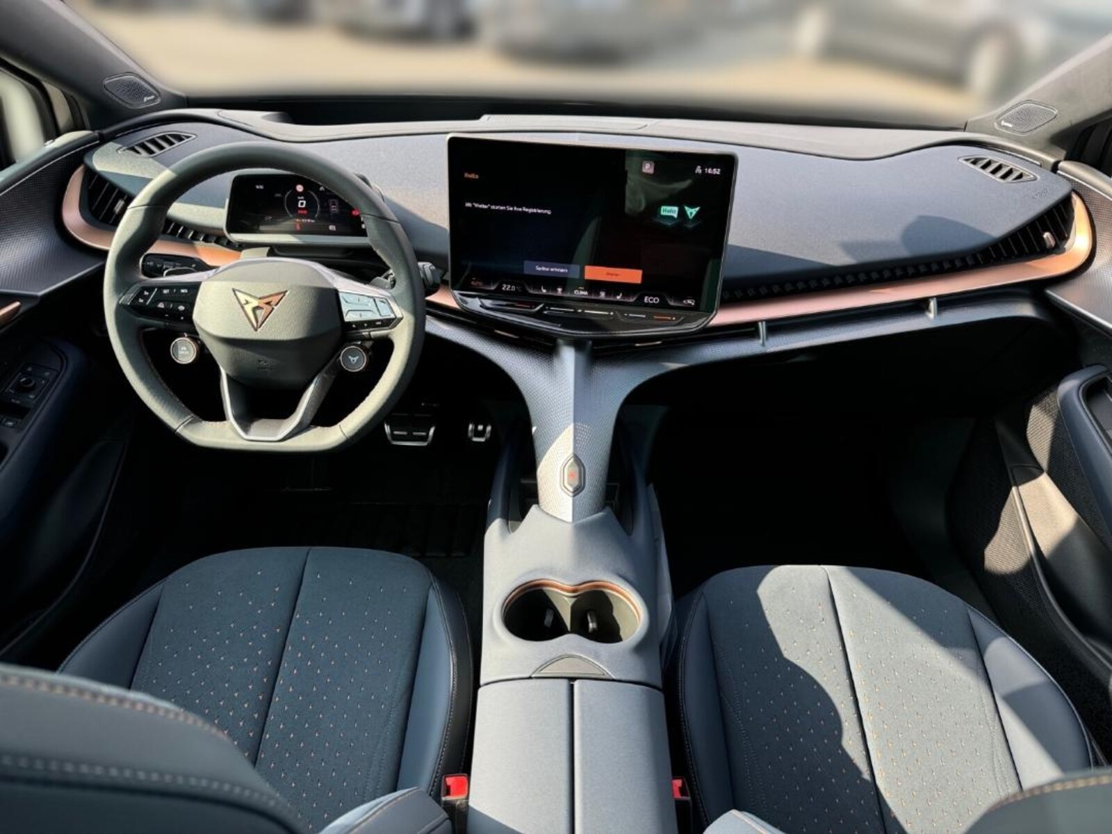 CUPRA Tavascan – Bild 18