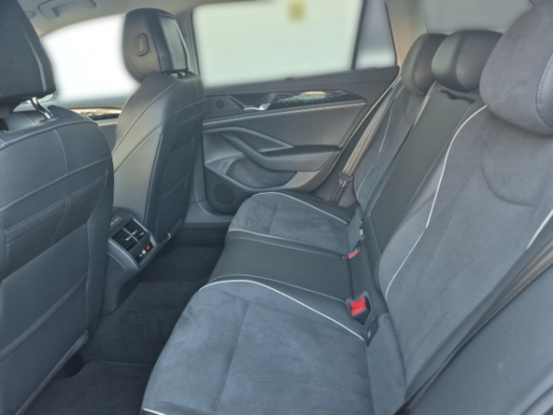Volkswagen Passat Elegance