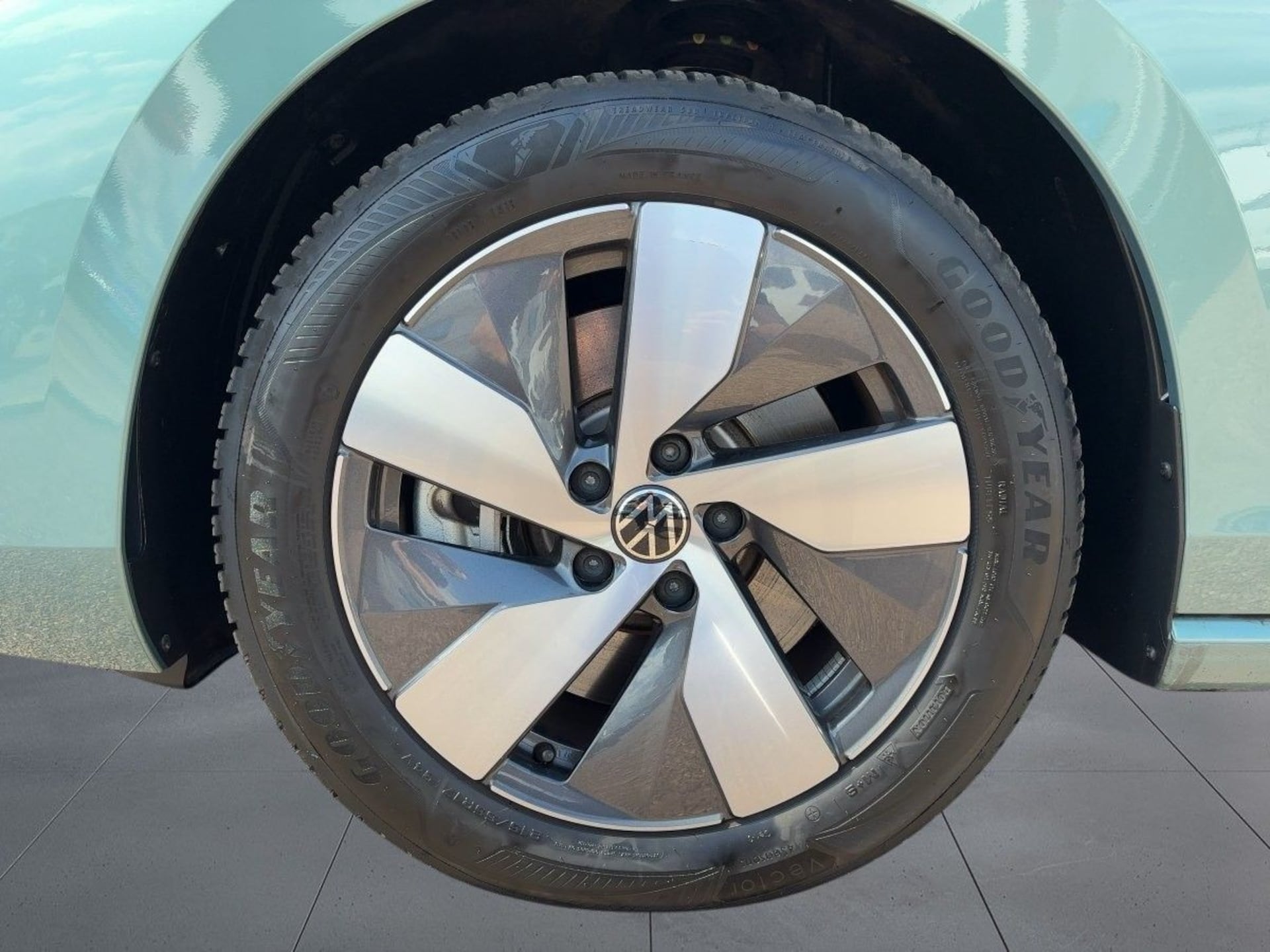 Volkswagen Passat Elegance