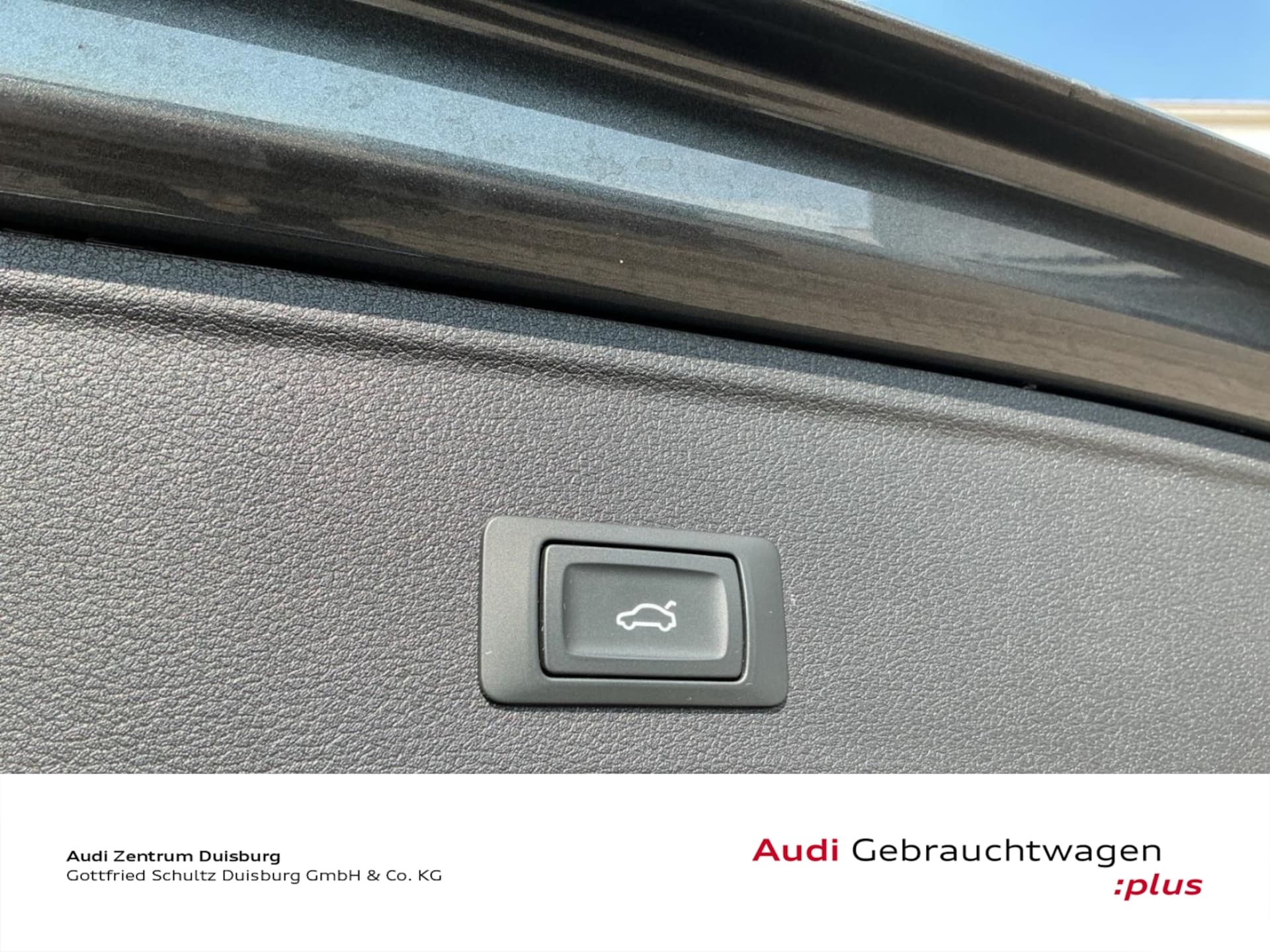Audi A4 Avant S line
