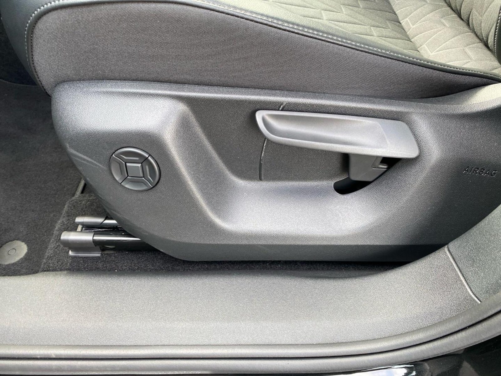 Volkswagen Tiguan – Bild 20