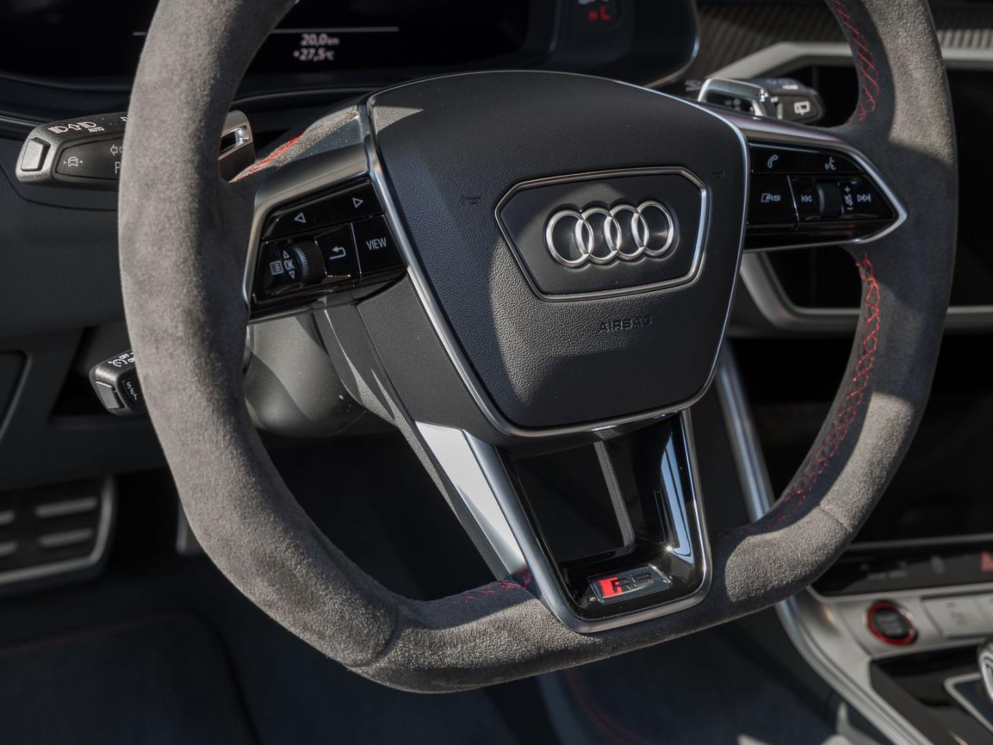 Image about Audi RS 6 Avant performance quattro tiptronic