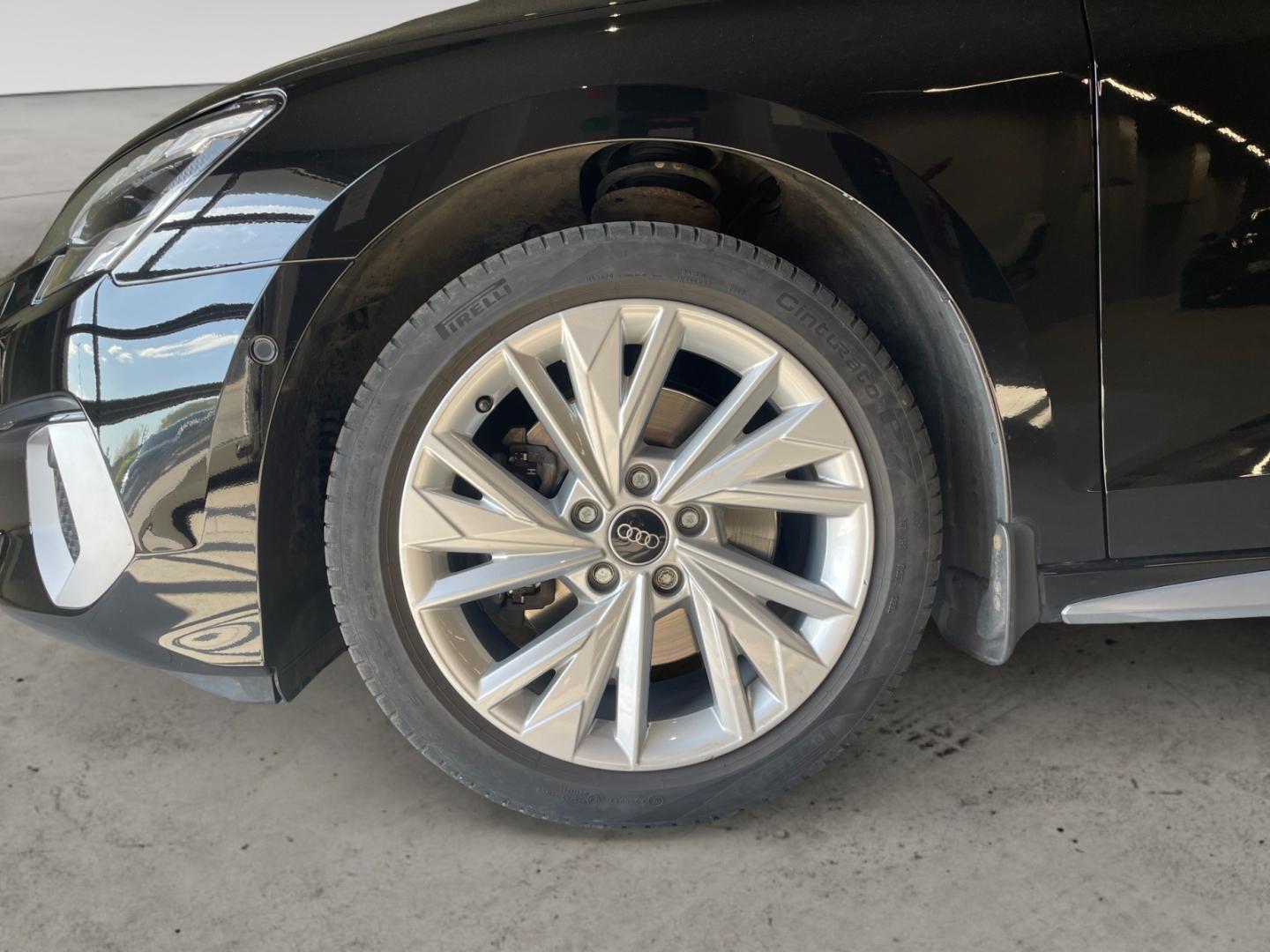 Bild som visar&nbsp;Audi A3 Sportback&nbsp;A3 Sportback 35 TFSI Proline advanced 150 hk 6-växlad - för mer information kontakta din Audi Partner