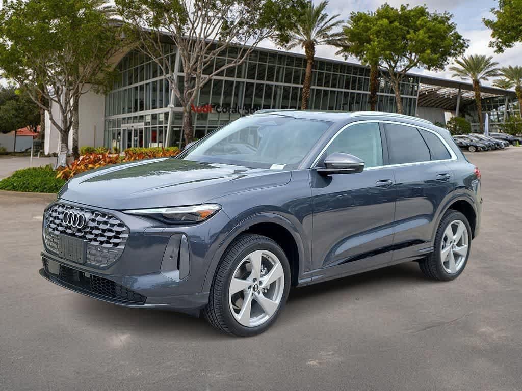 2026 Audi Q5 Premium Plus quattro's photo