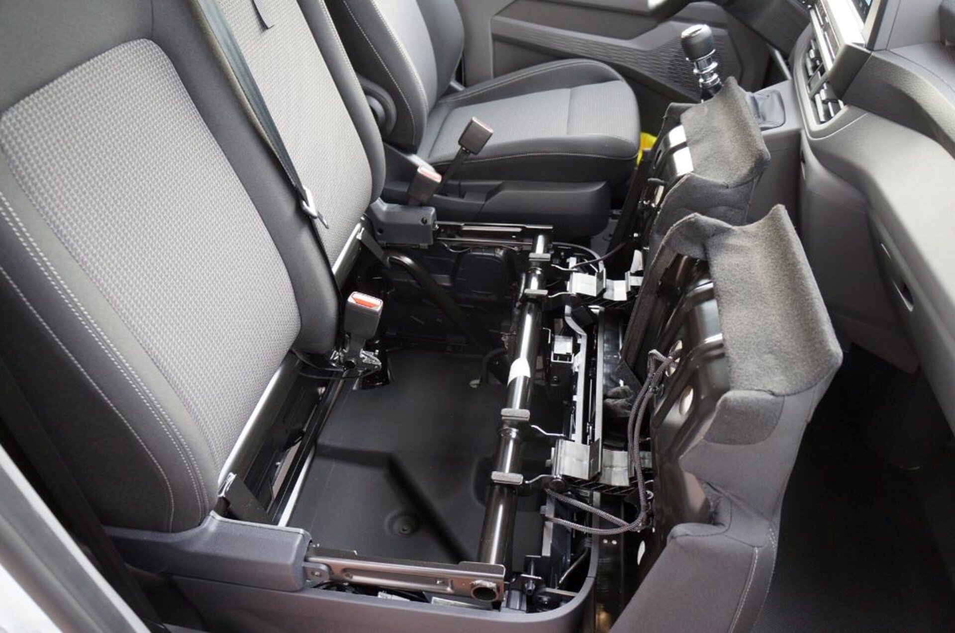 Volkswagen Transporter Kasten langer Radstand