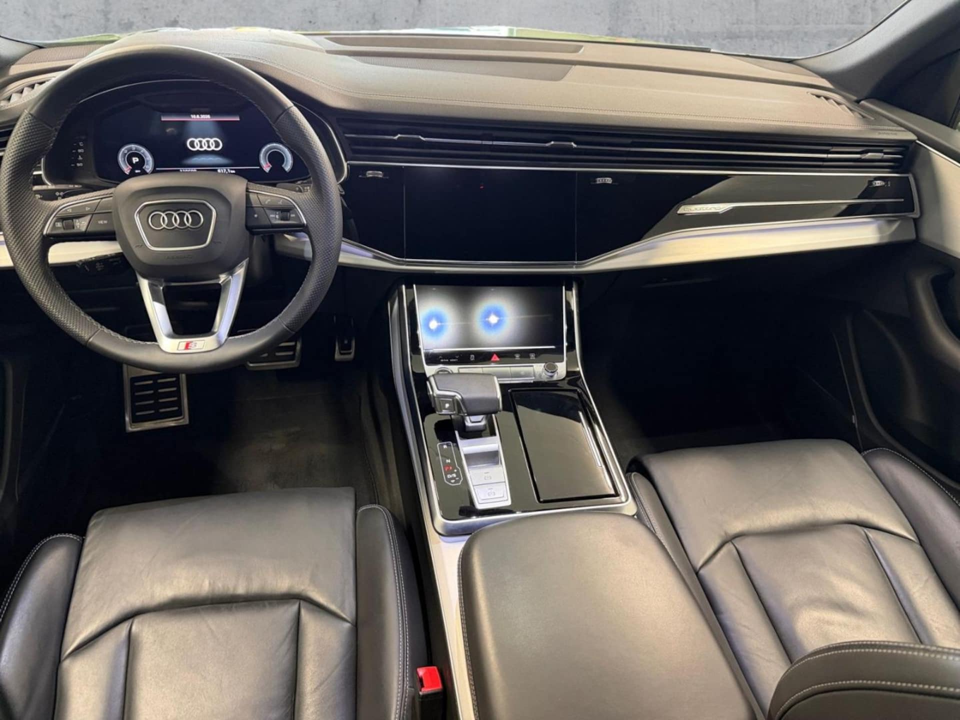 Audi Q8 SUV