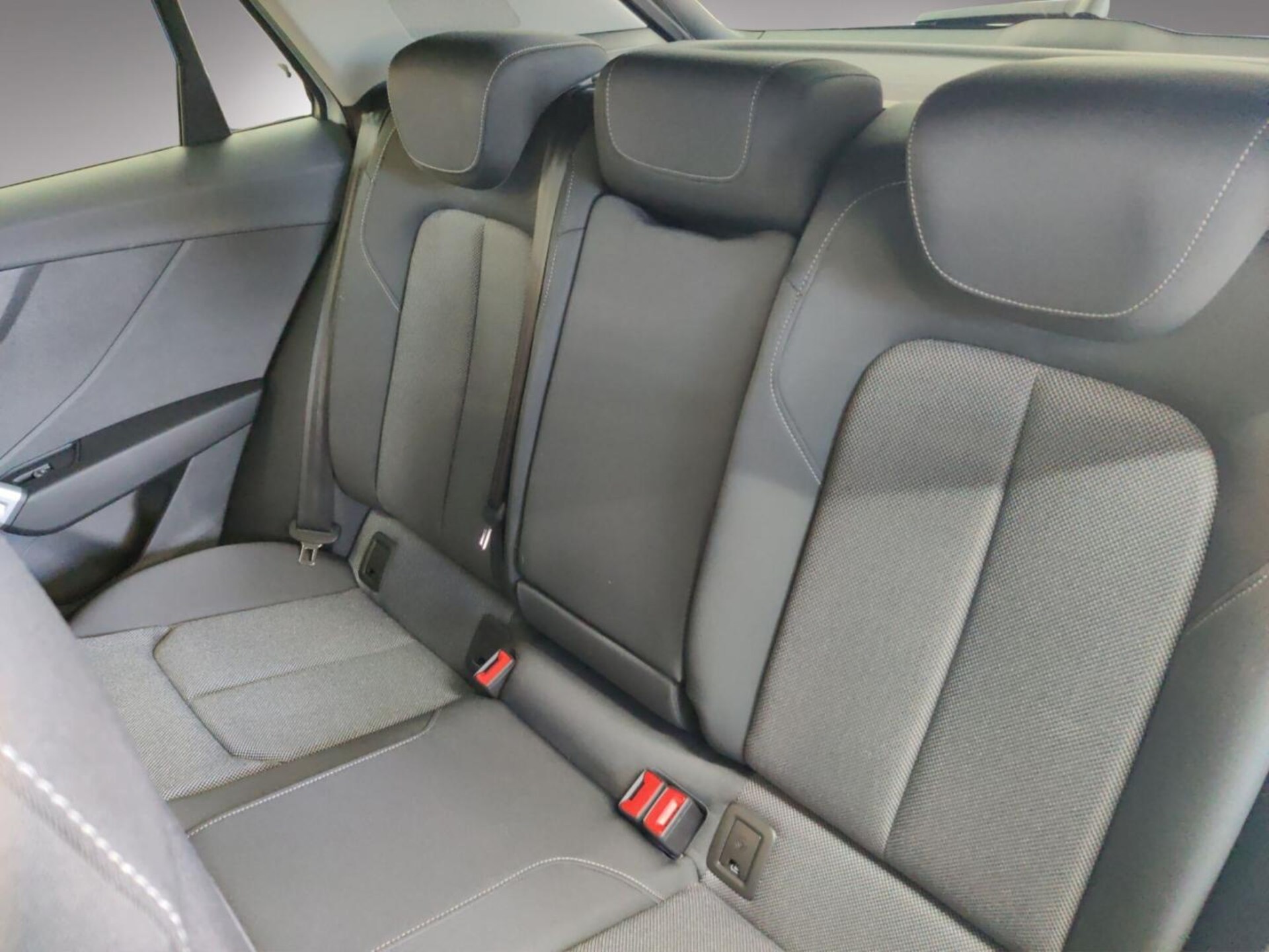 Audi Q2 S line