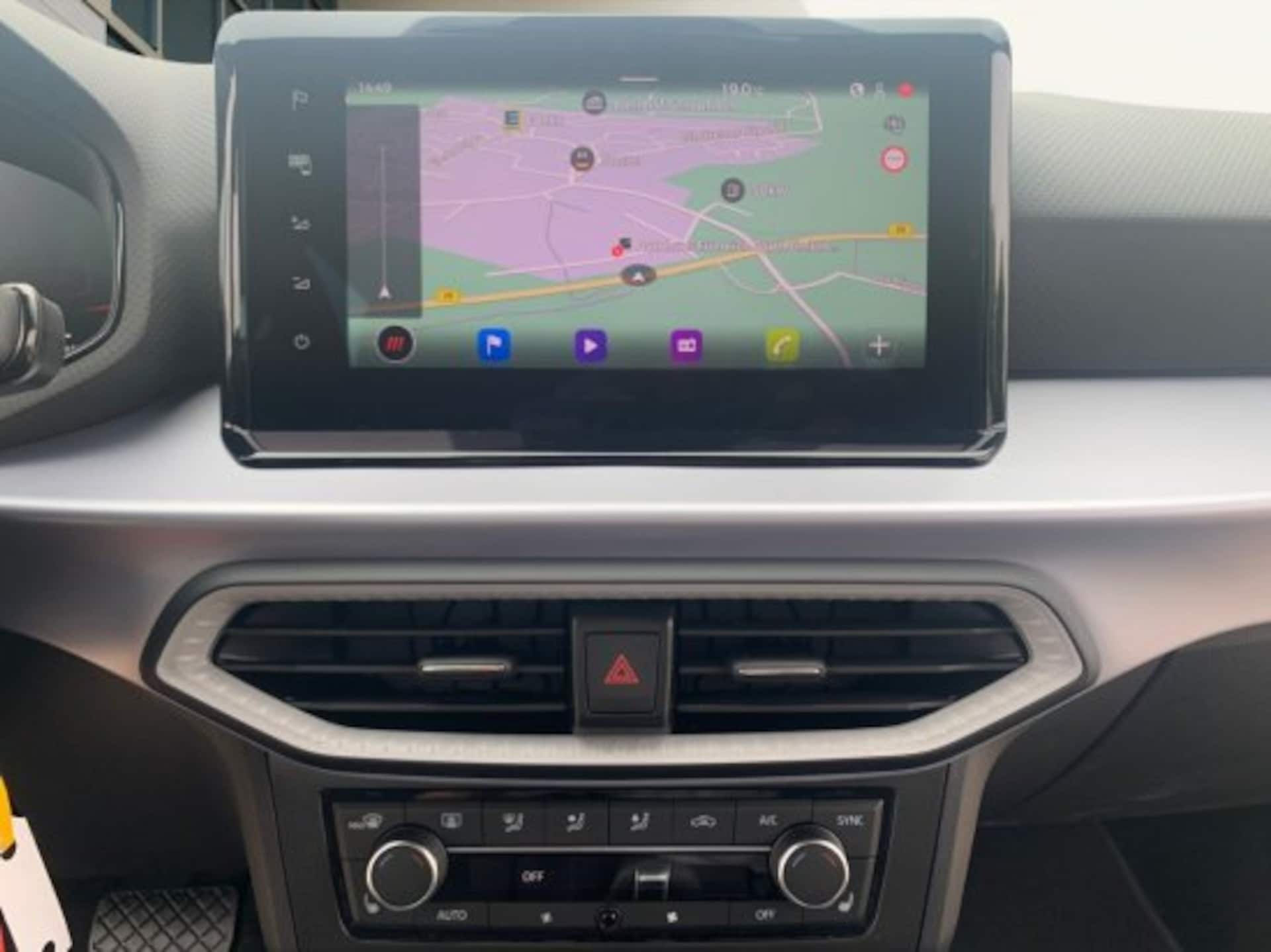 SEAT Arona FR