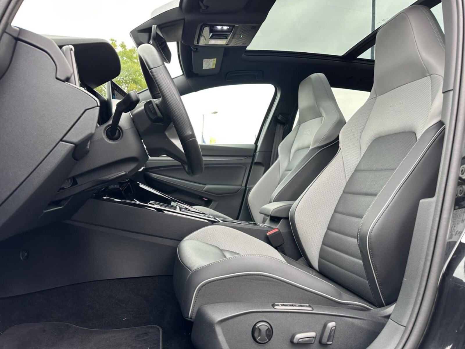 Volkswagen Golf Variant – Bild 23