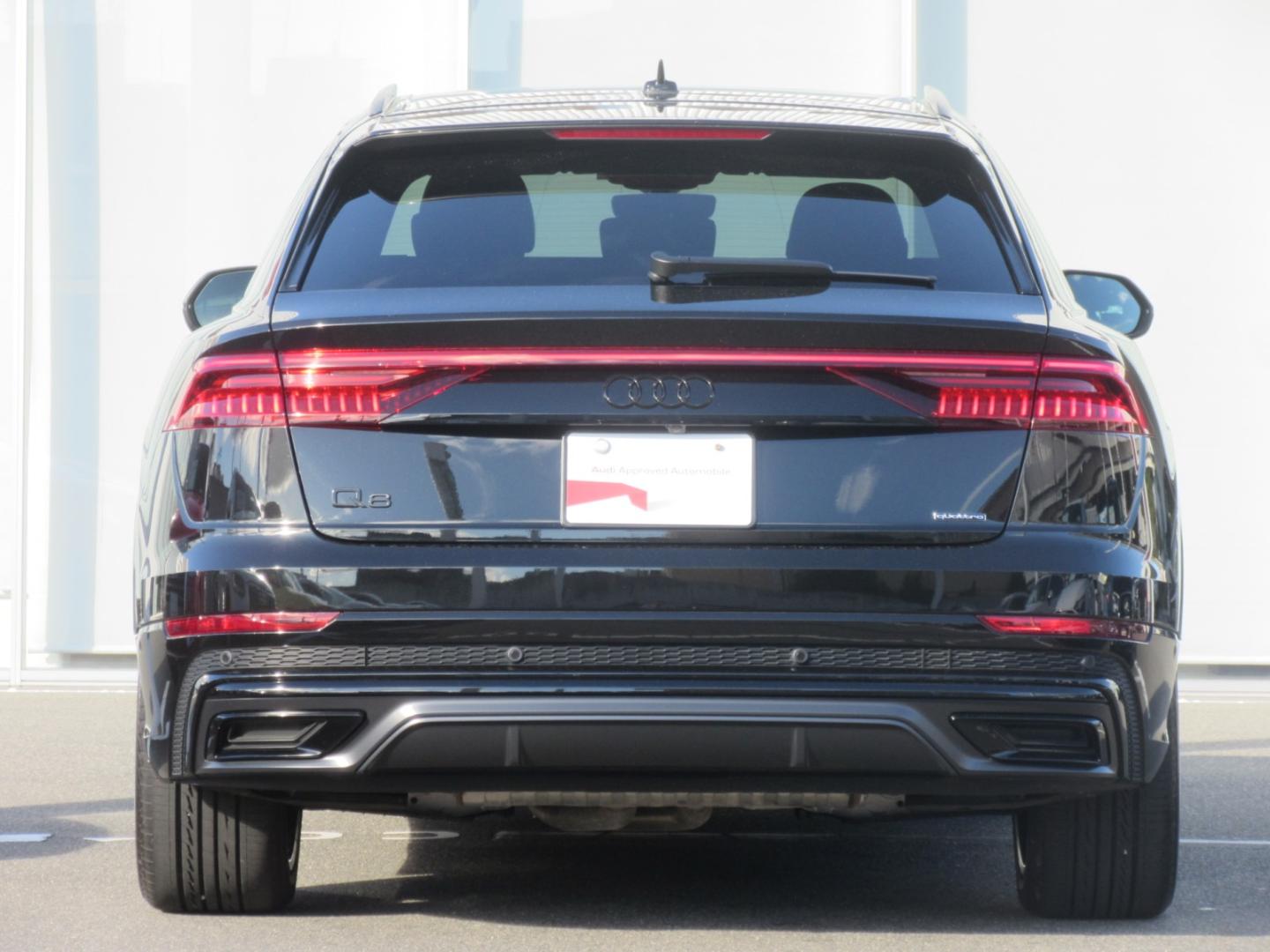 Image about Audi Q8 55 TFSI quattro S line 250(340) kW(PS) tiptronic