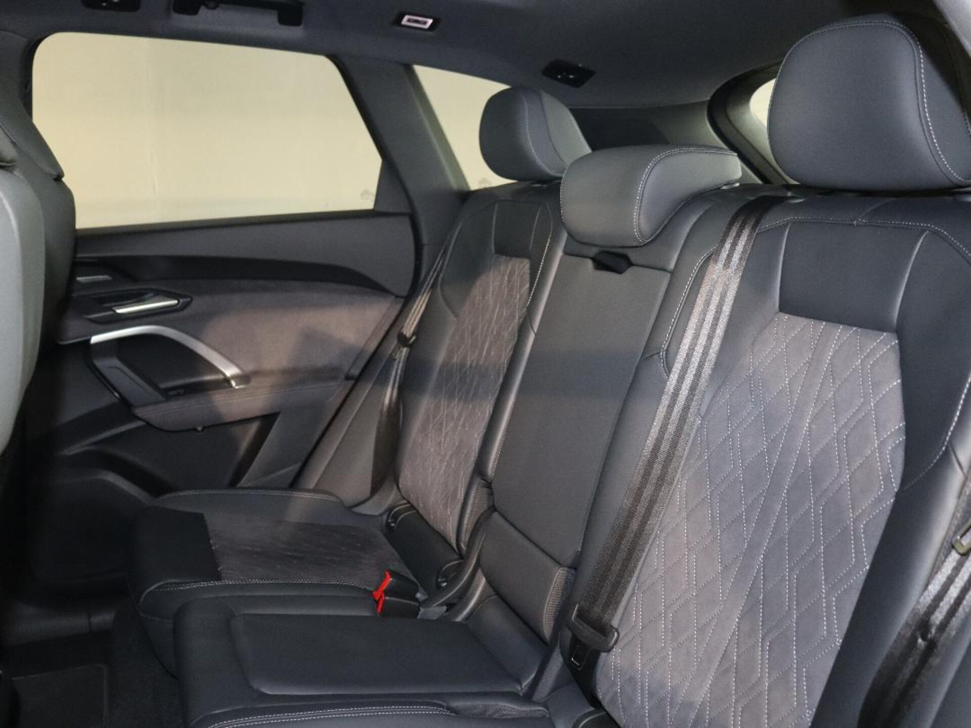 Audi SQ5 SUV edition one