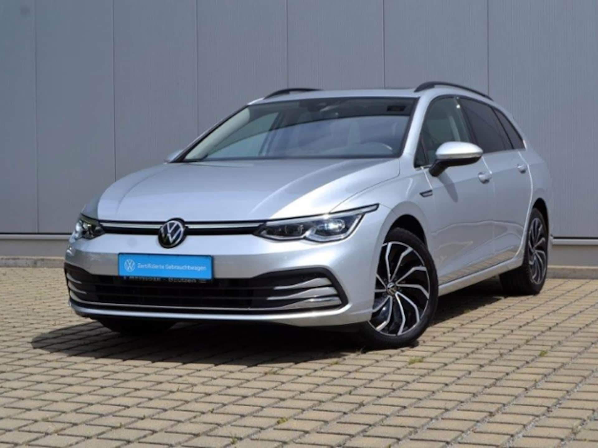 Volkswagen Golf Variant Style