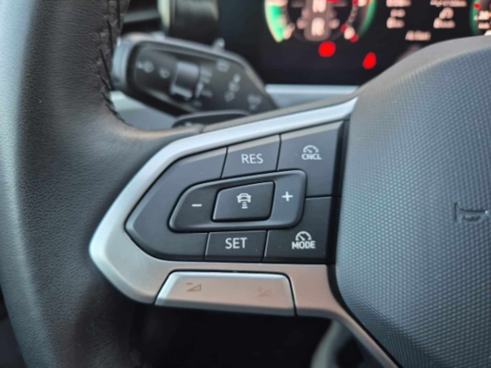 Volkswagen Passat Elegance