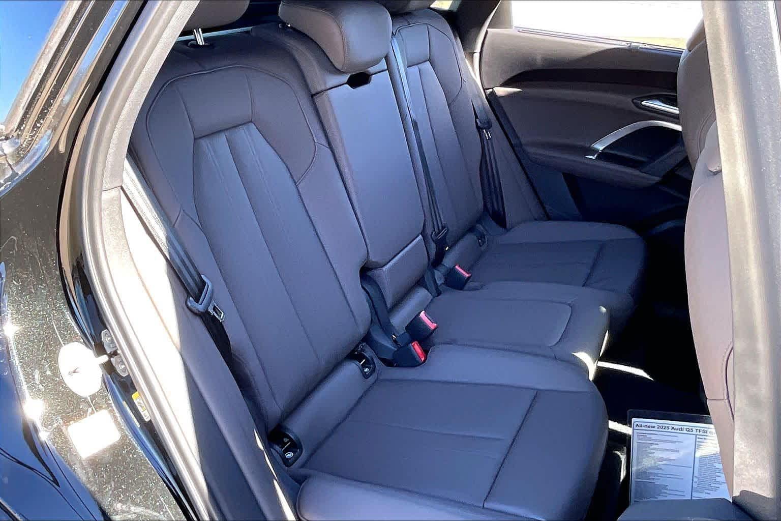 2025 Audi Q5 Premium Plus - Photo 18