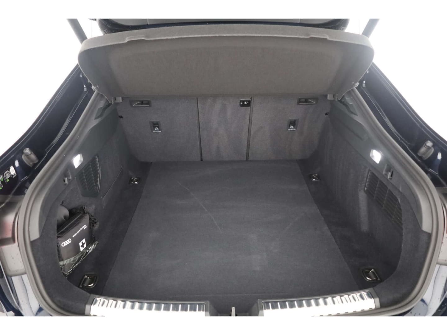 Bild über Audi A5 Limousine TDI 150 kW S tronic - für weitere Informationen kontaktieren Sie den Audi Partner