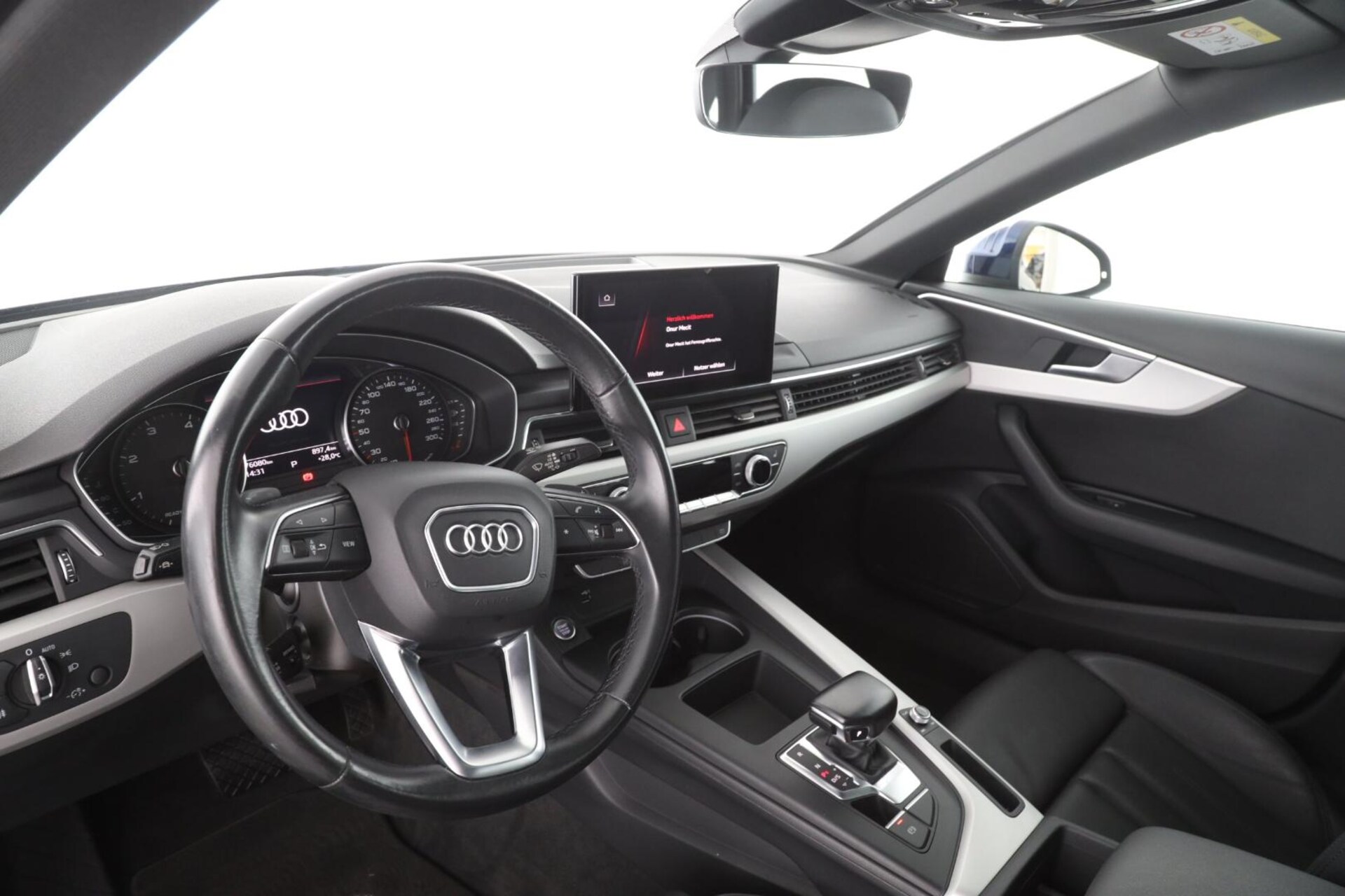 Audi A4 Limousine
