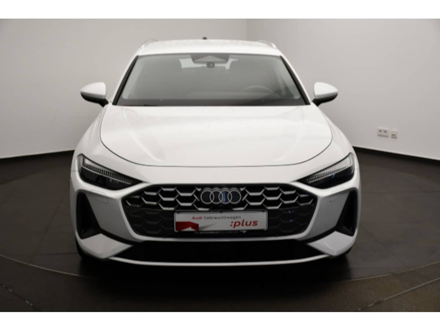 Bild über Audi A5 Avant TDI quattro 150 kW S tronic - für weitere Informationen kontaktieren Sie den Audi Partner
