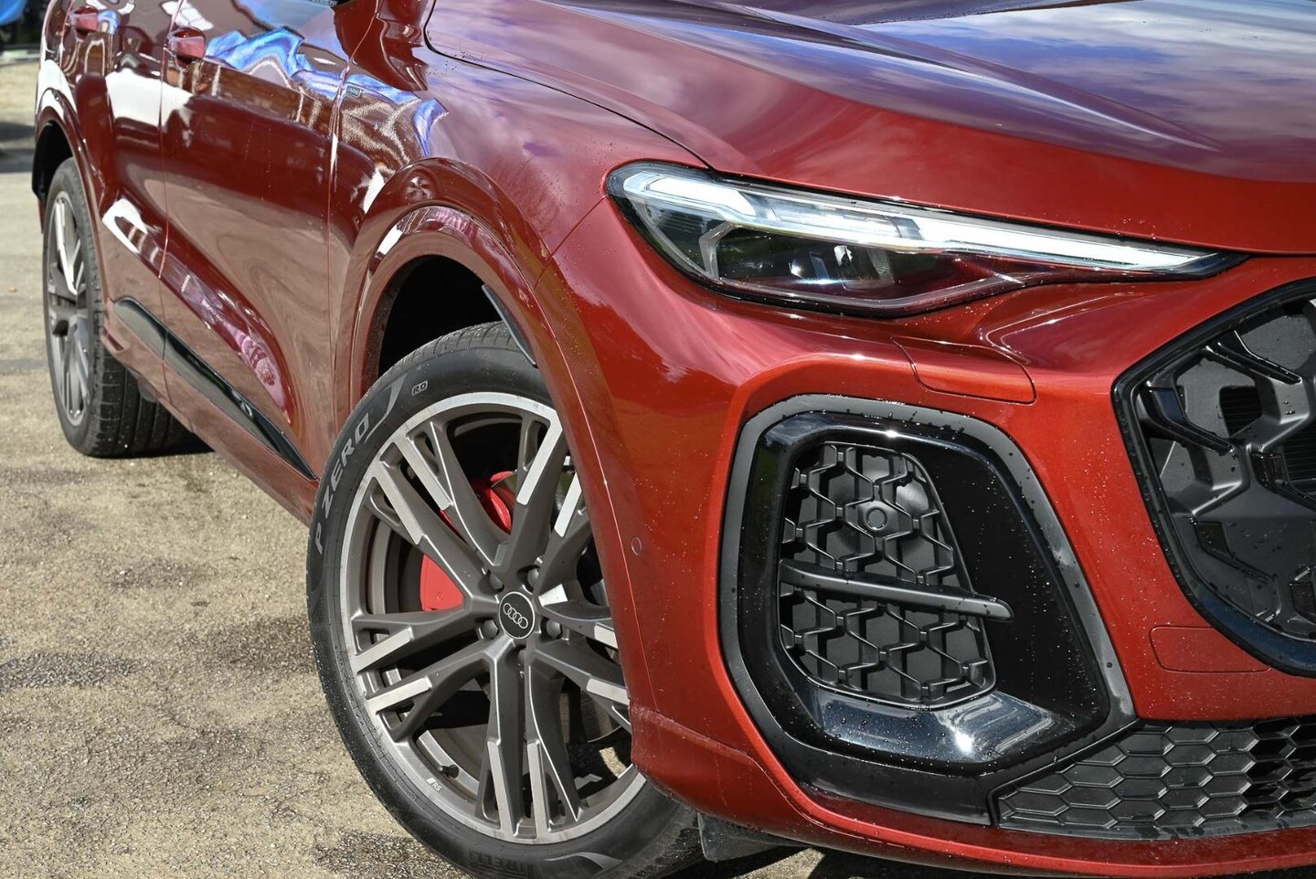 Image about Audi Q5 SUV e-hybrid quattro S tronic