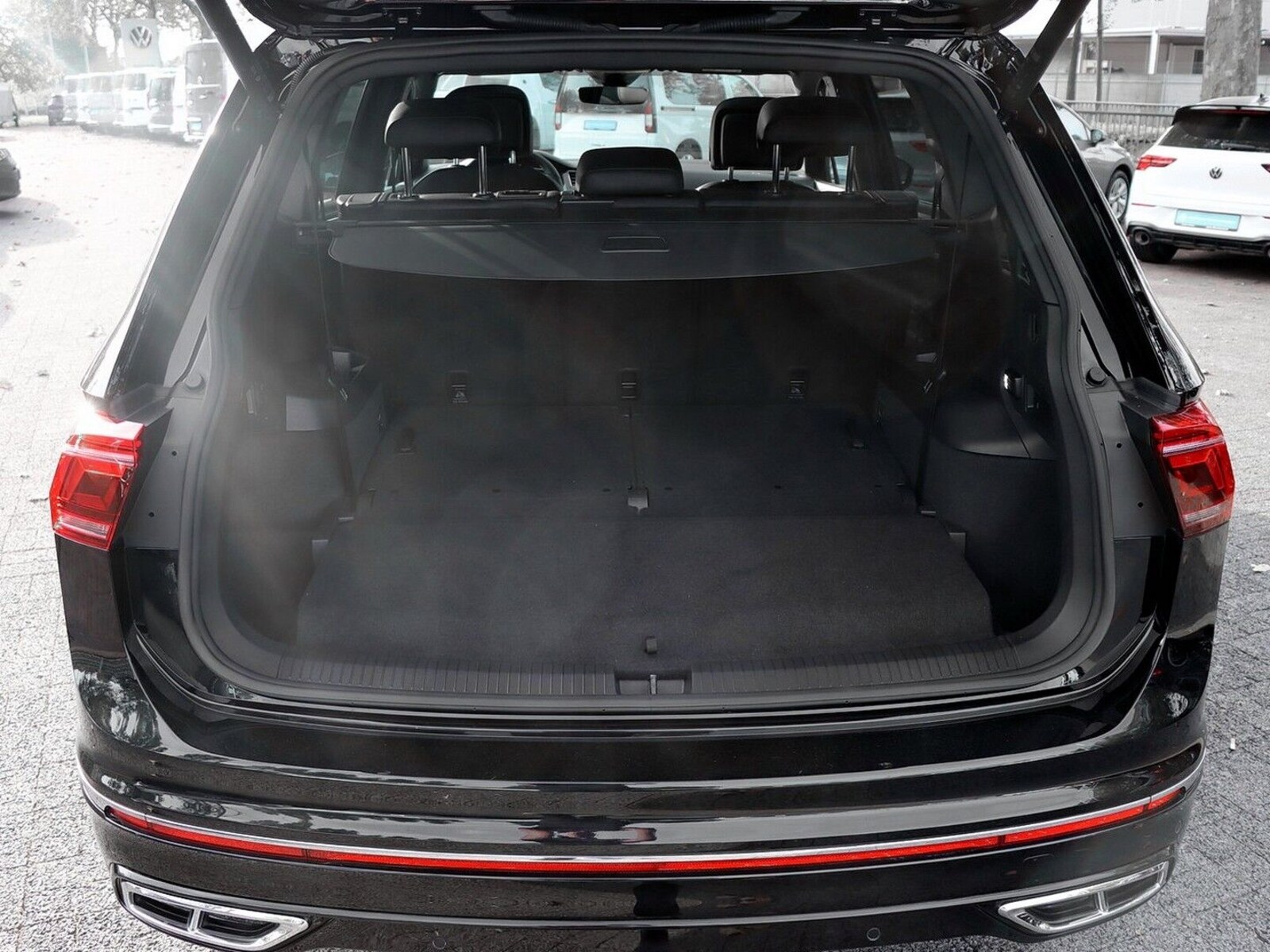 Volkswagen Tiguan Allspace – Bild 15