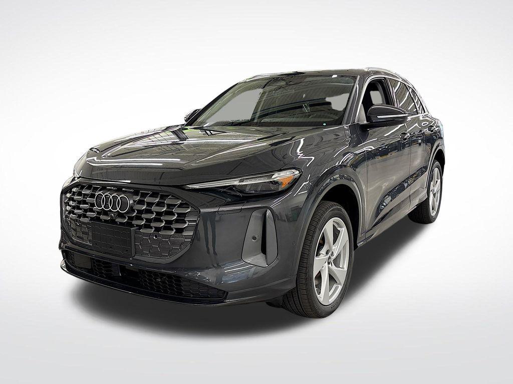 2026 Audi Q5 Premium Plus quattro's photo