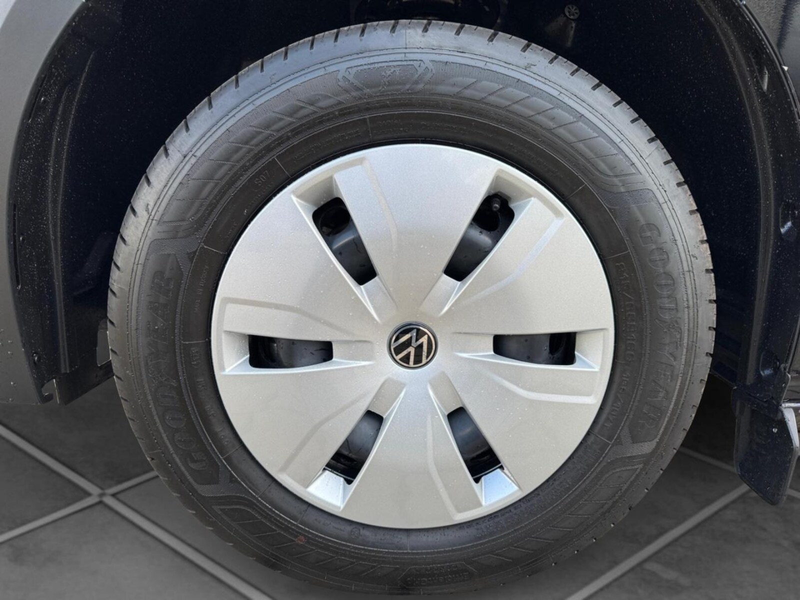 Volkswagen Caravelle – Bild 10