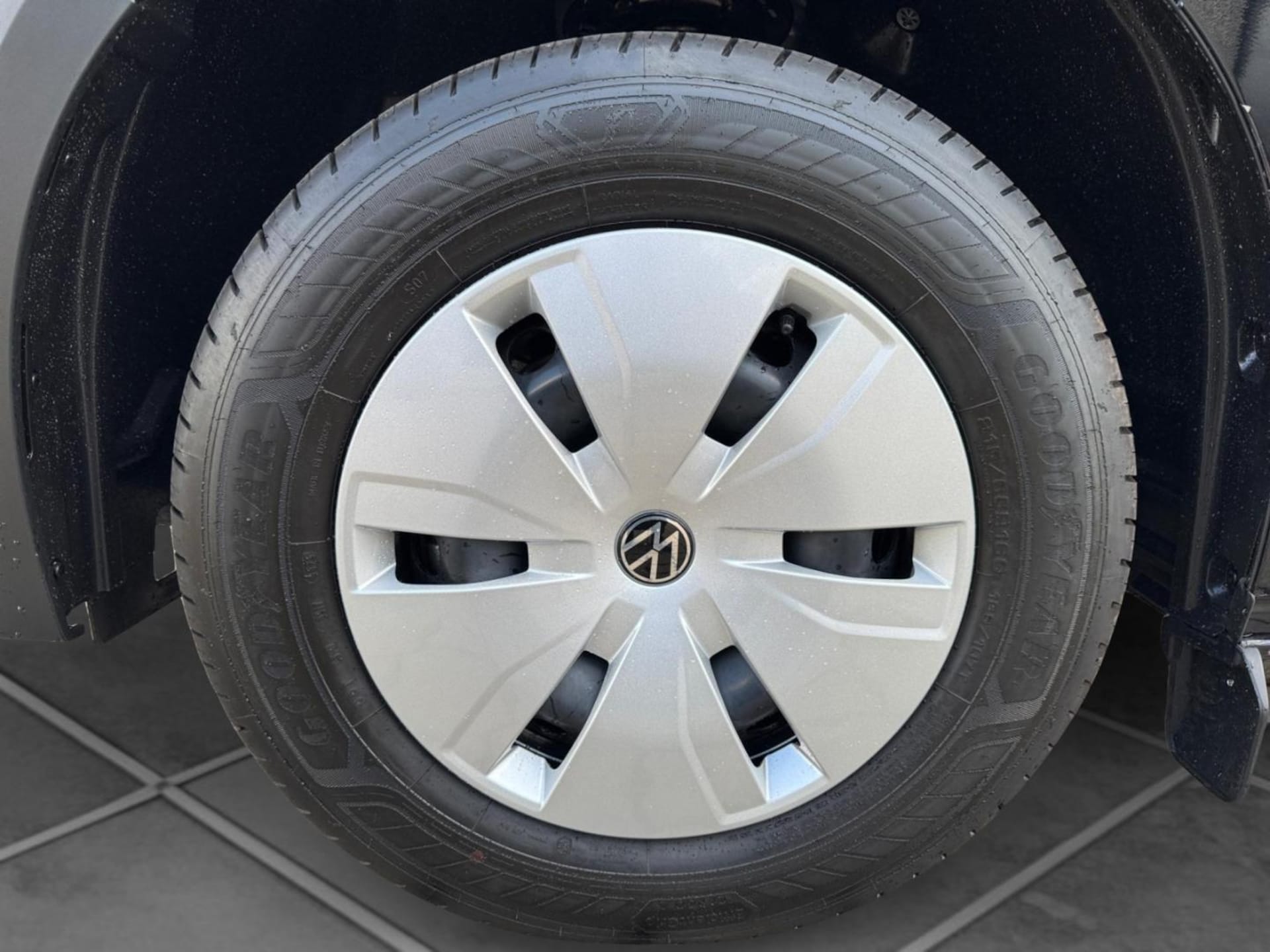 Volkswagen Caravelle Basis-Modell