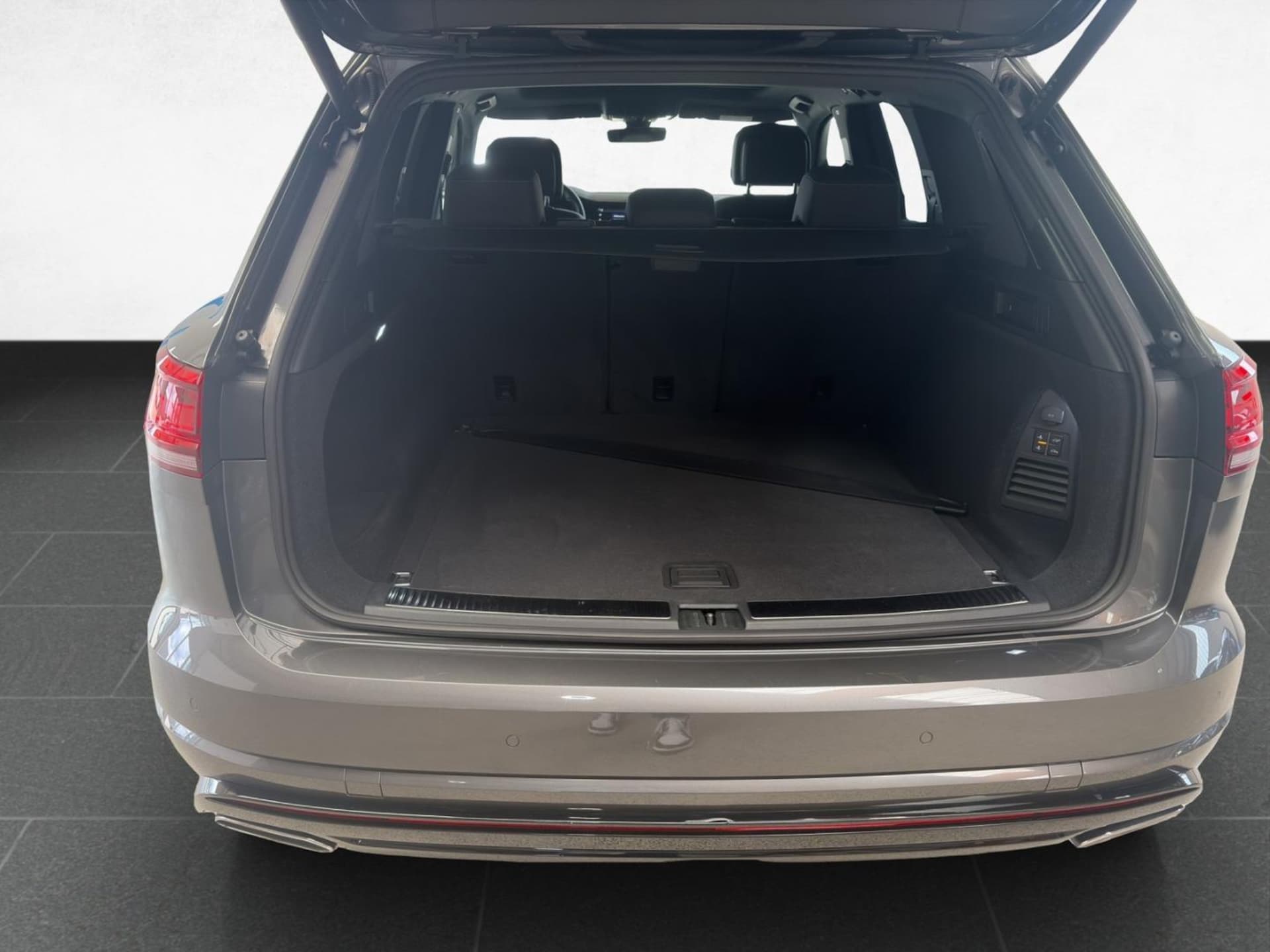 Volkswagen Touareg R-Line