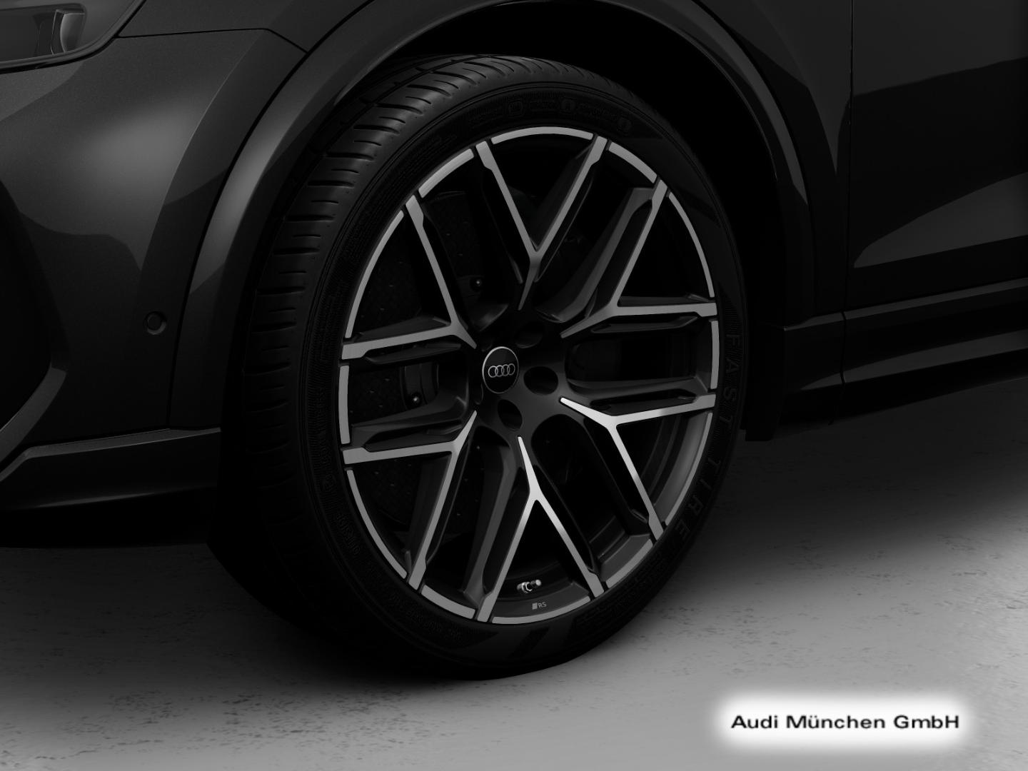 Audi RS Q8 SUV