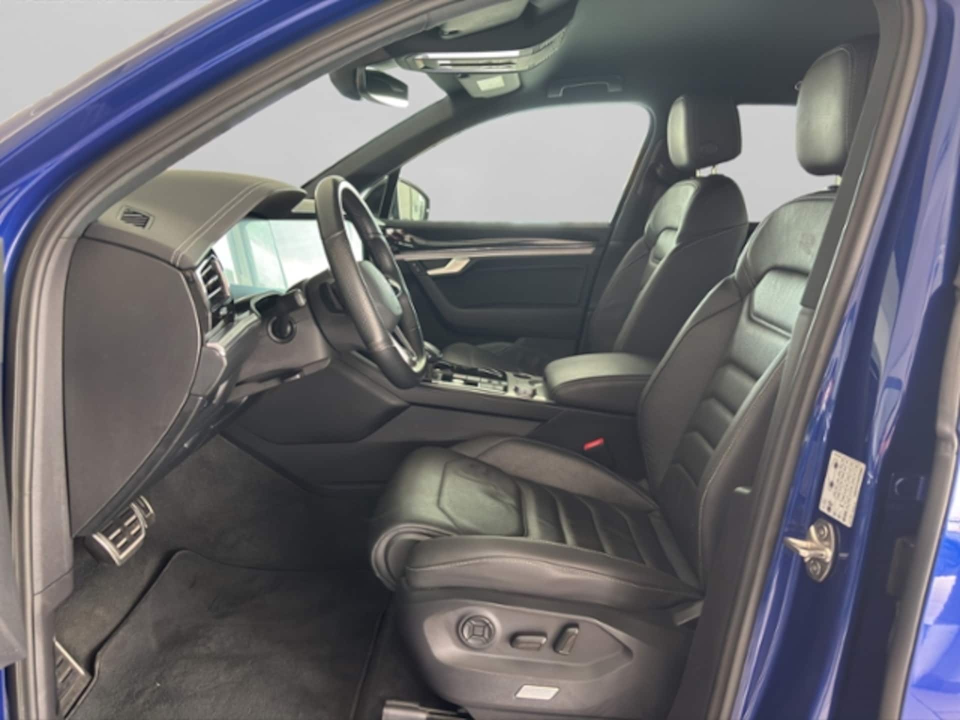 Volkswagen Touareg R-Line