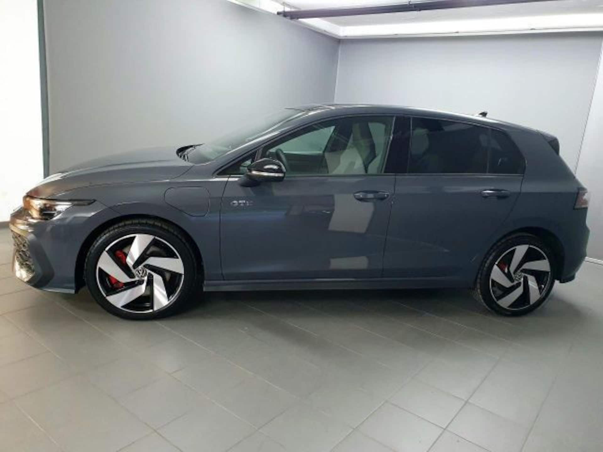 Volkswagen Golf GTE