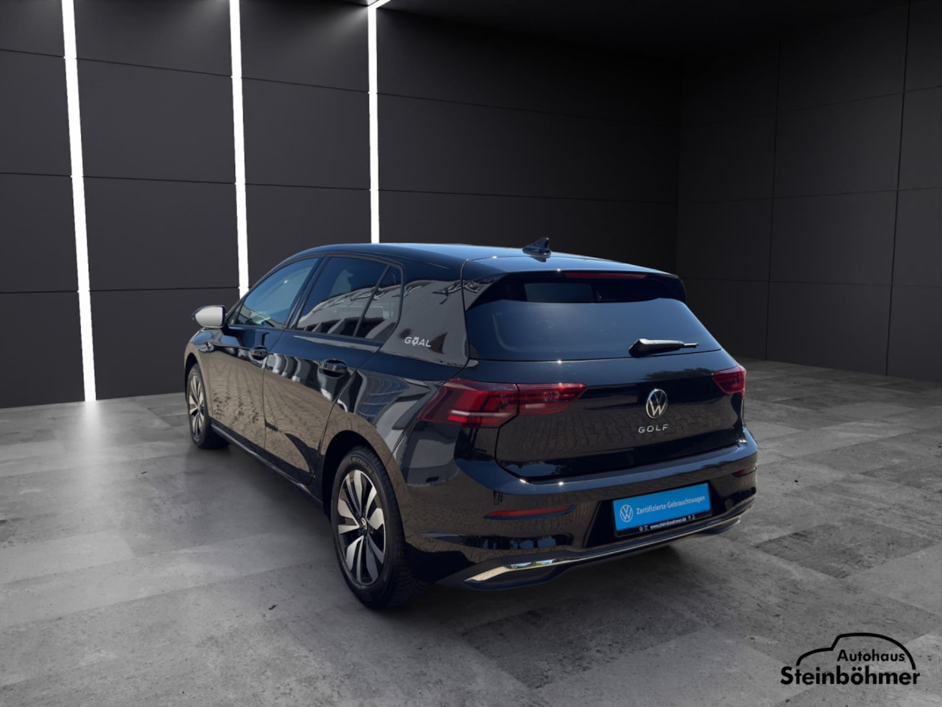 Volkswagen Golf Life