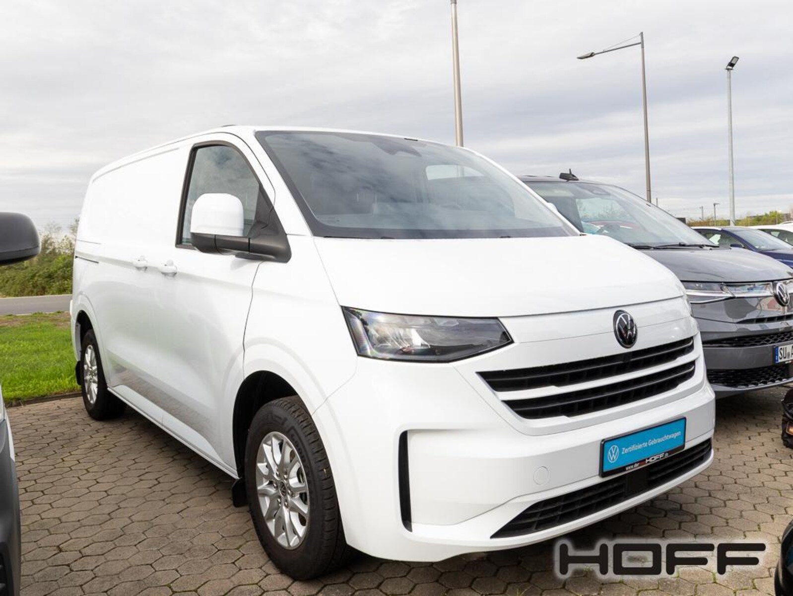 Volkswagen Transporter Kasten kurzer Radstand – Bild 3