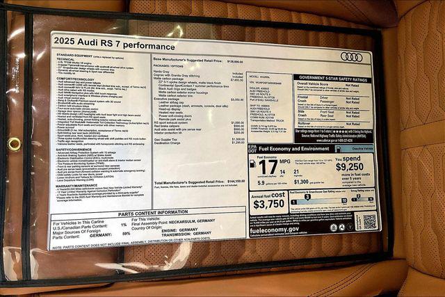 2025 Audi RS 7 Base - Photo 13