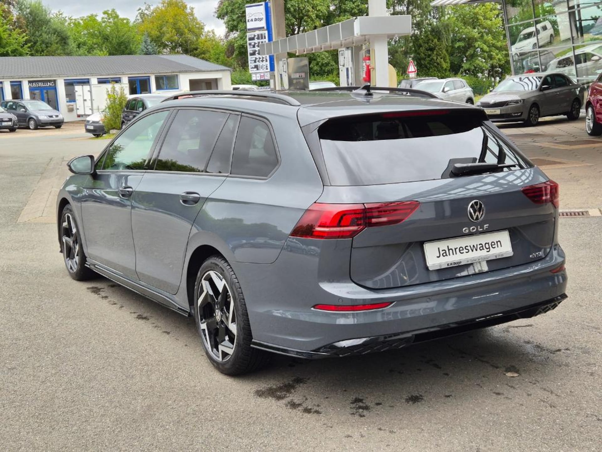 Volkswagen Golf Variant R-Line