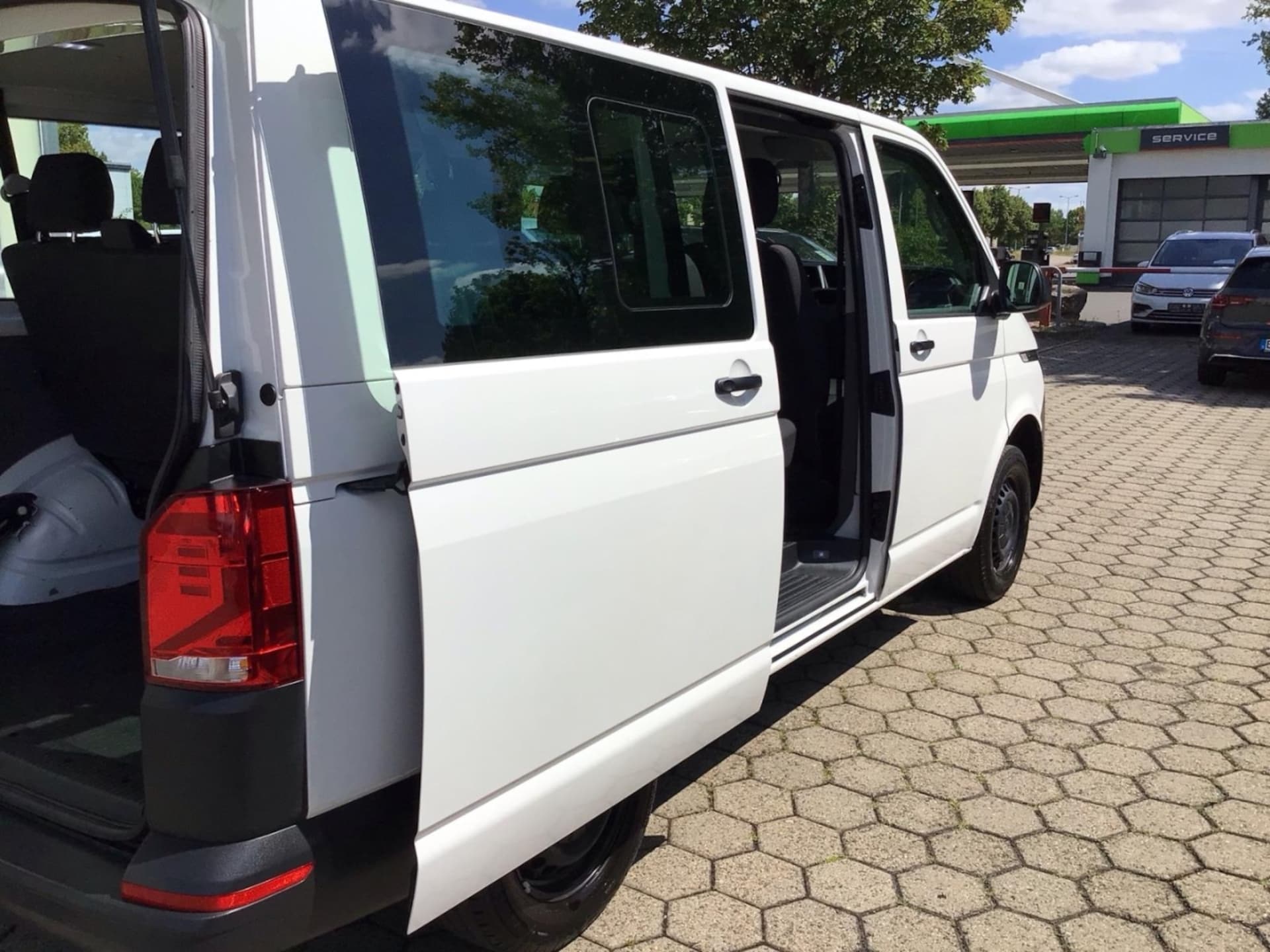 Volkswagen T6.1 Transporter Kombi kurzer Radstand