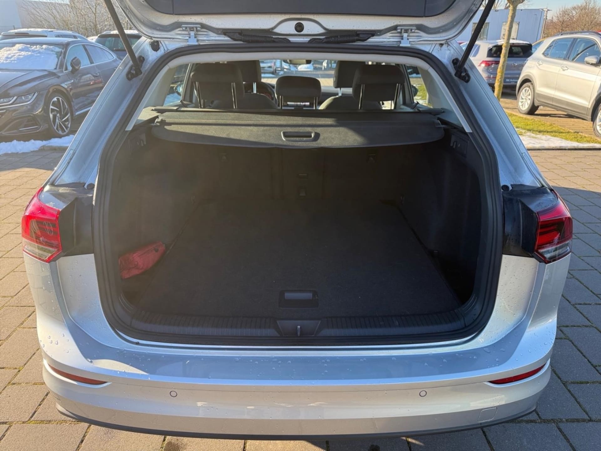 Volkswagen Golf Variant Life