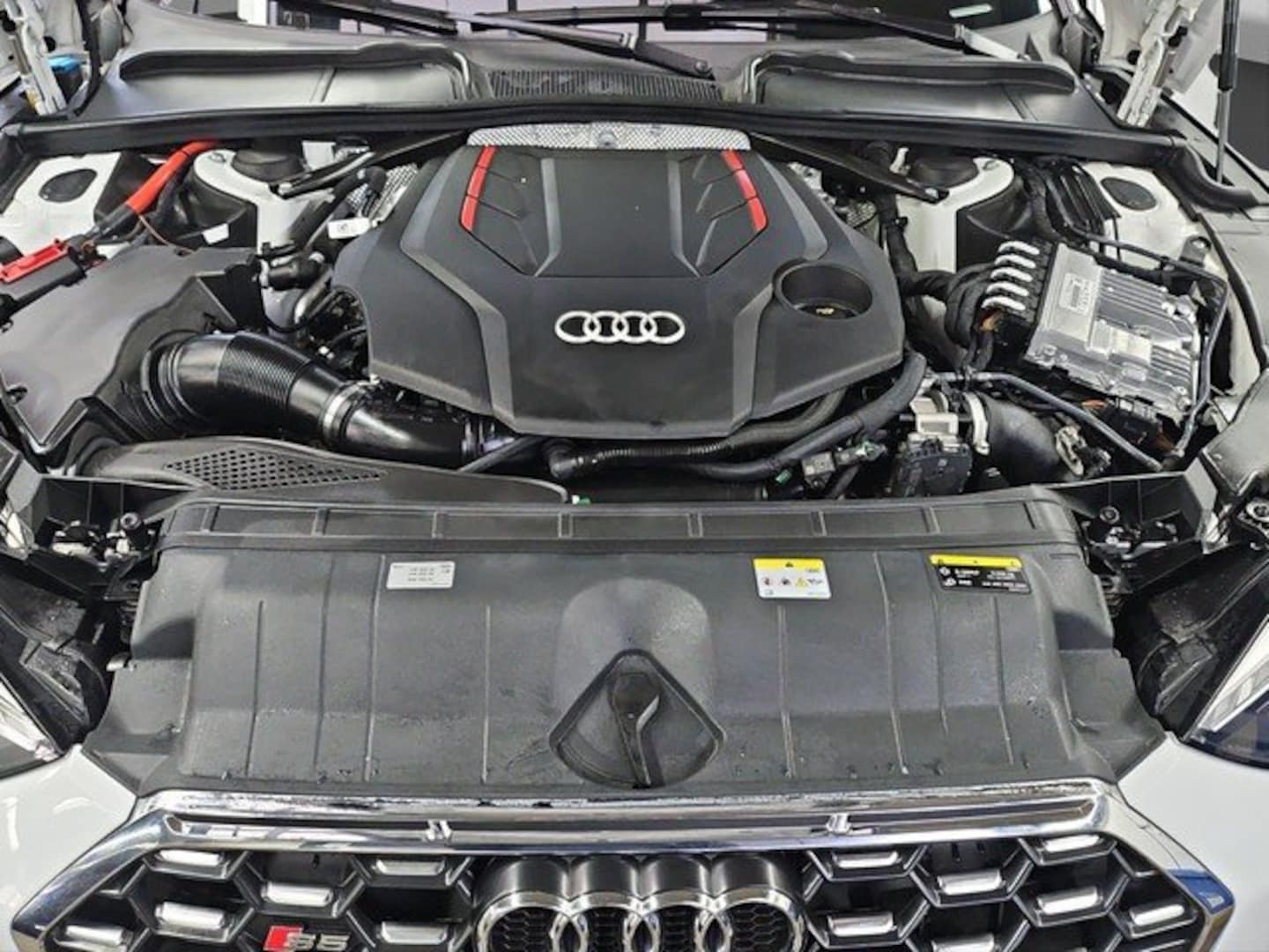 Bild über Audi S5 Cabriolet TFSI quattro tiptronic - für weitere Informationen kontaktieren Sie den Audi Partner