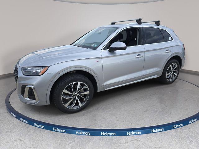 2023 Audi Q5 45 Premium Plus's photo