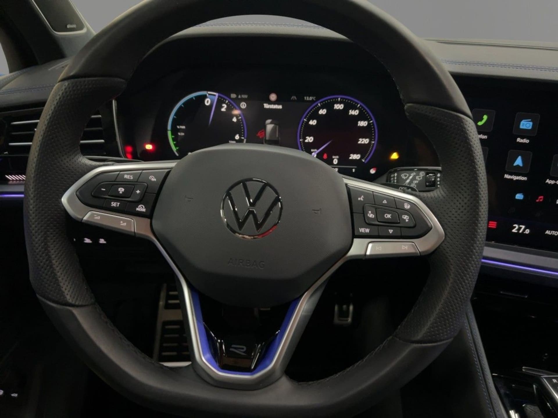 Volkswagen Touareg R