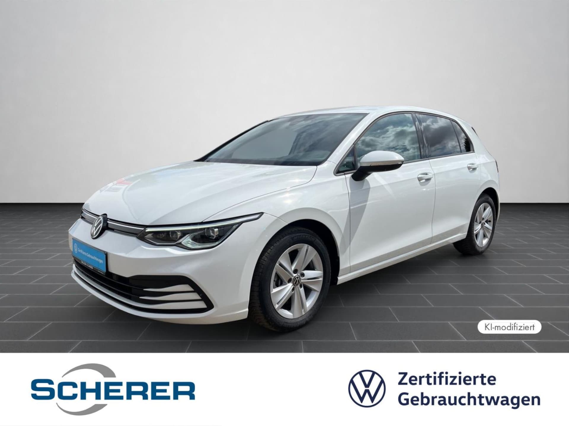 Volkswagen Golf Life