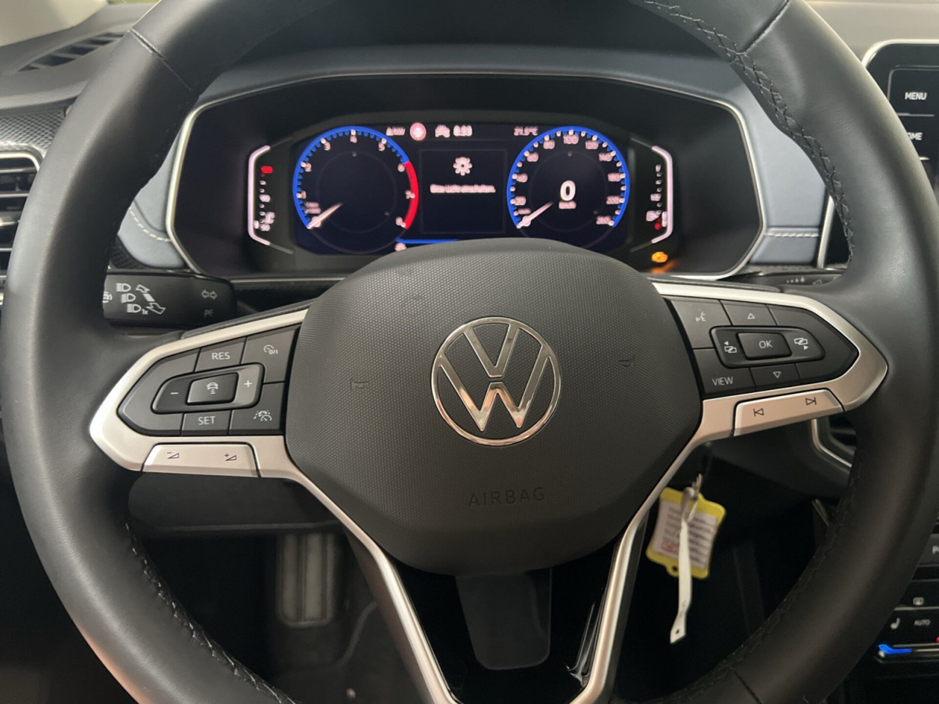 Volkswagen T-Cross Style