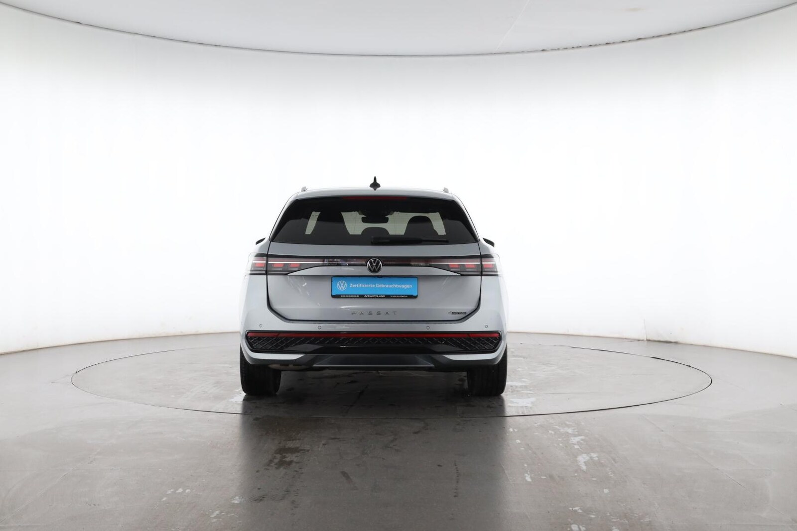 Volkswagen Passat – Bild 6