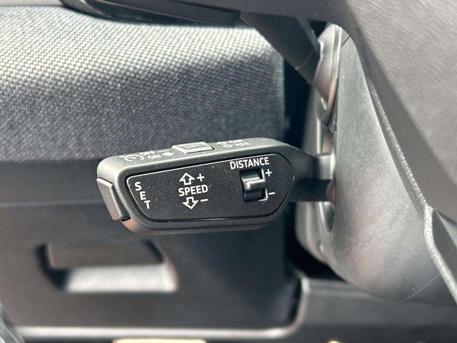 Audi A6 Limousine e-hybrid edition one