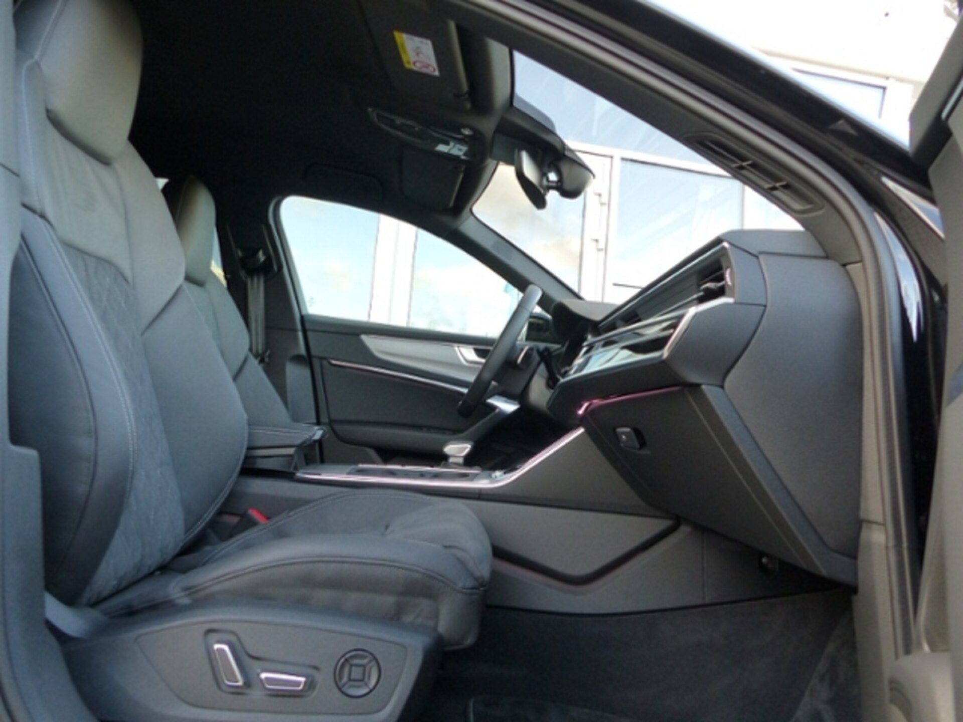Audi S6 Avant